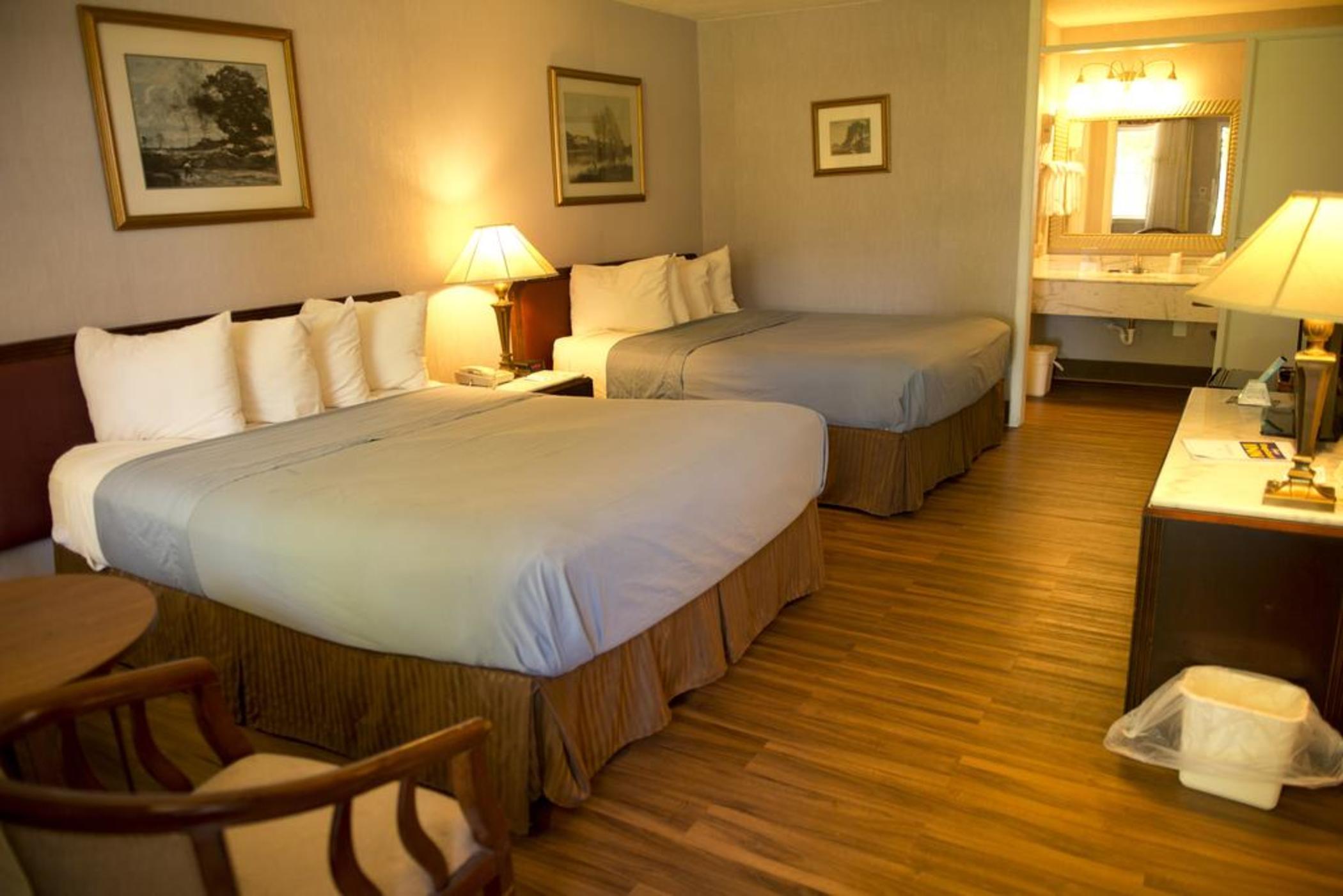 Travelodge By Wyndham Ogallala Extérieur photo