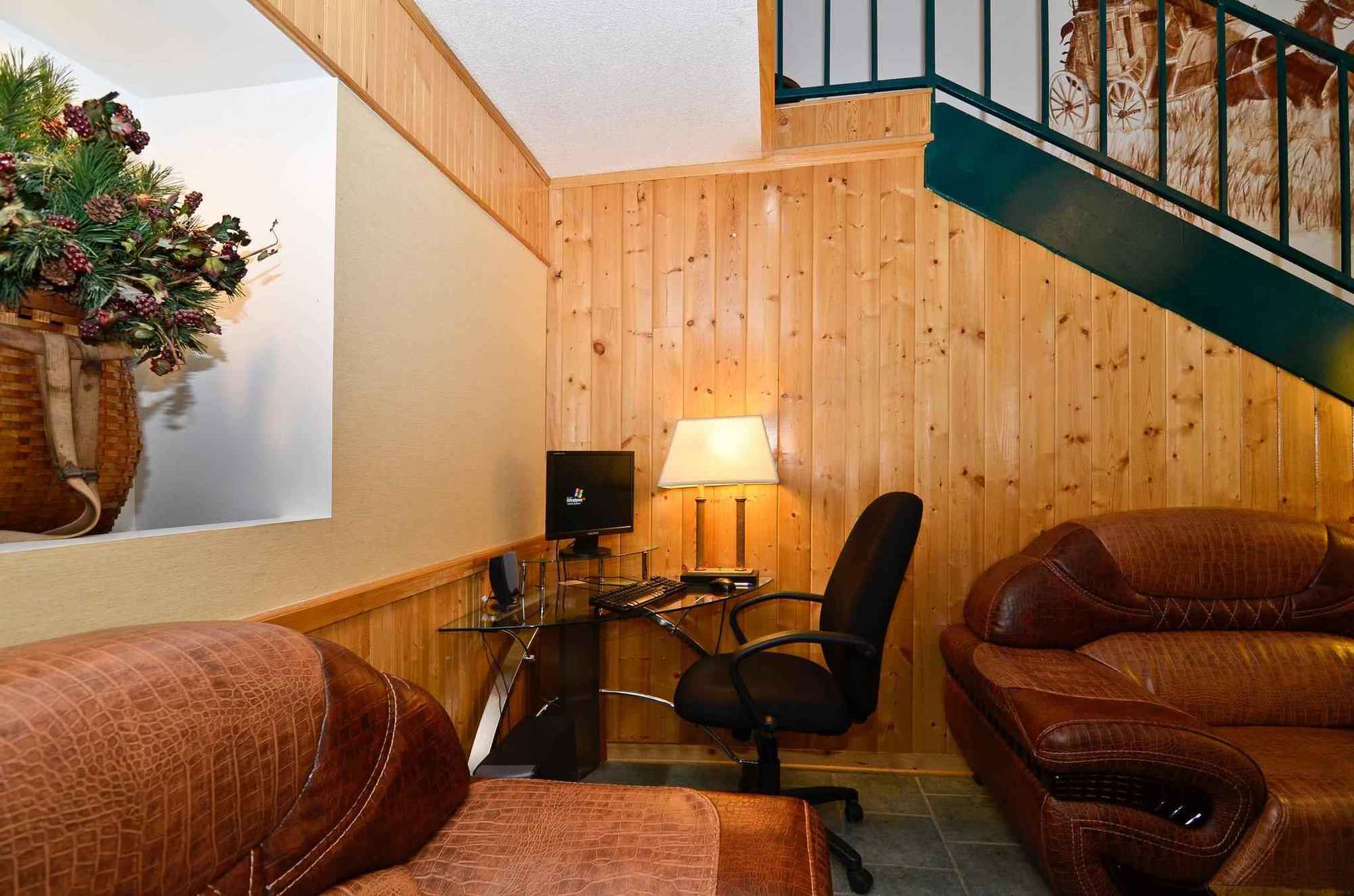 Travelodge By Wyndham Ogallala Extérieur photo
